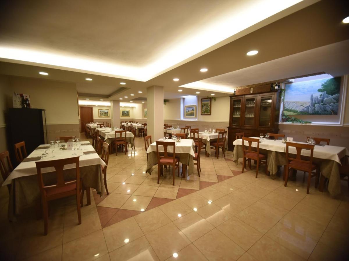 Hotel Ristorante la Solaria San Giovanni Rotondo Esterno foto