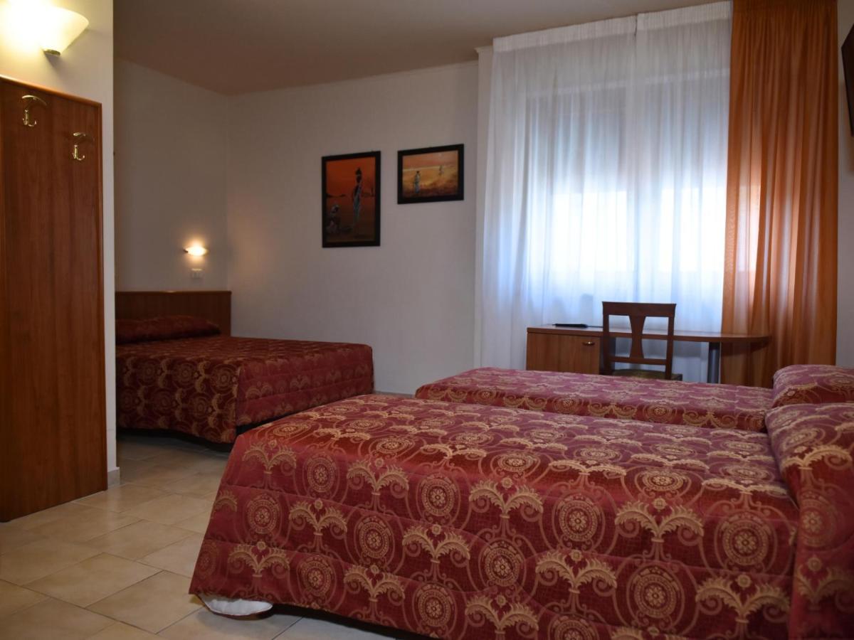 Hotel Ristorante la Solaria San Giovanni Rotondo Esterno foto