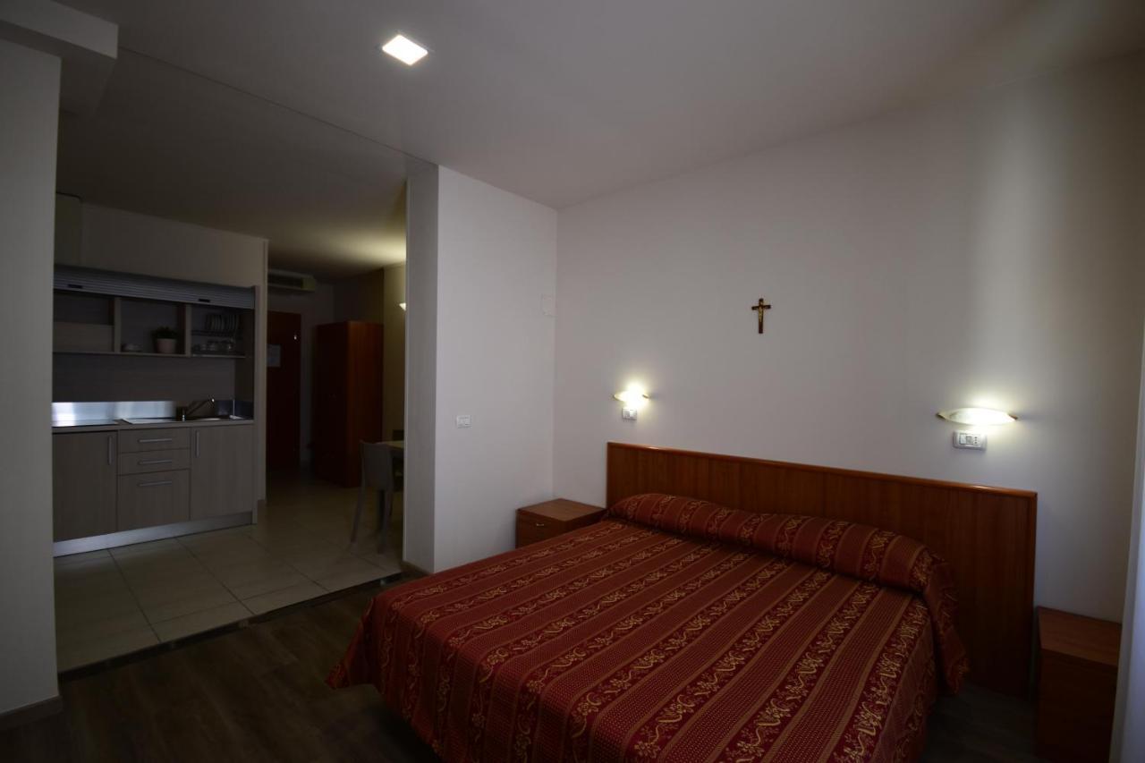Hotel Ristorante la Solaria San Giovanni Rotondo Esterno foto