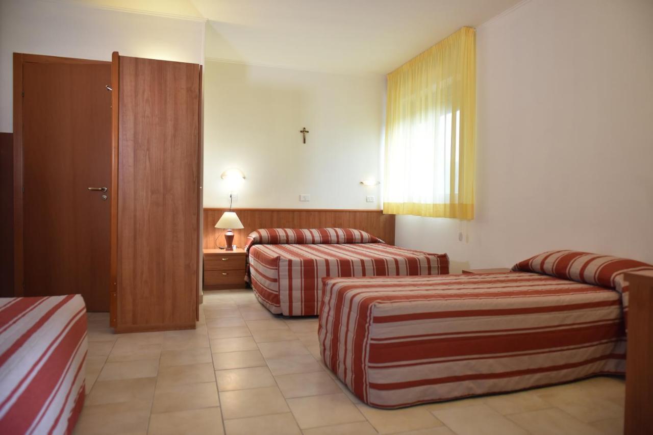 Hotel Ristorante la Solaria San Giovanni Rotondo Esterno foto