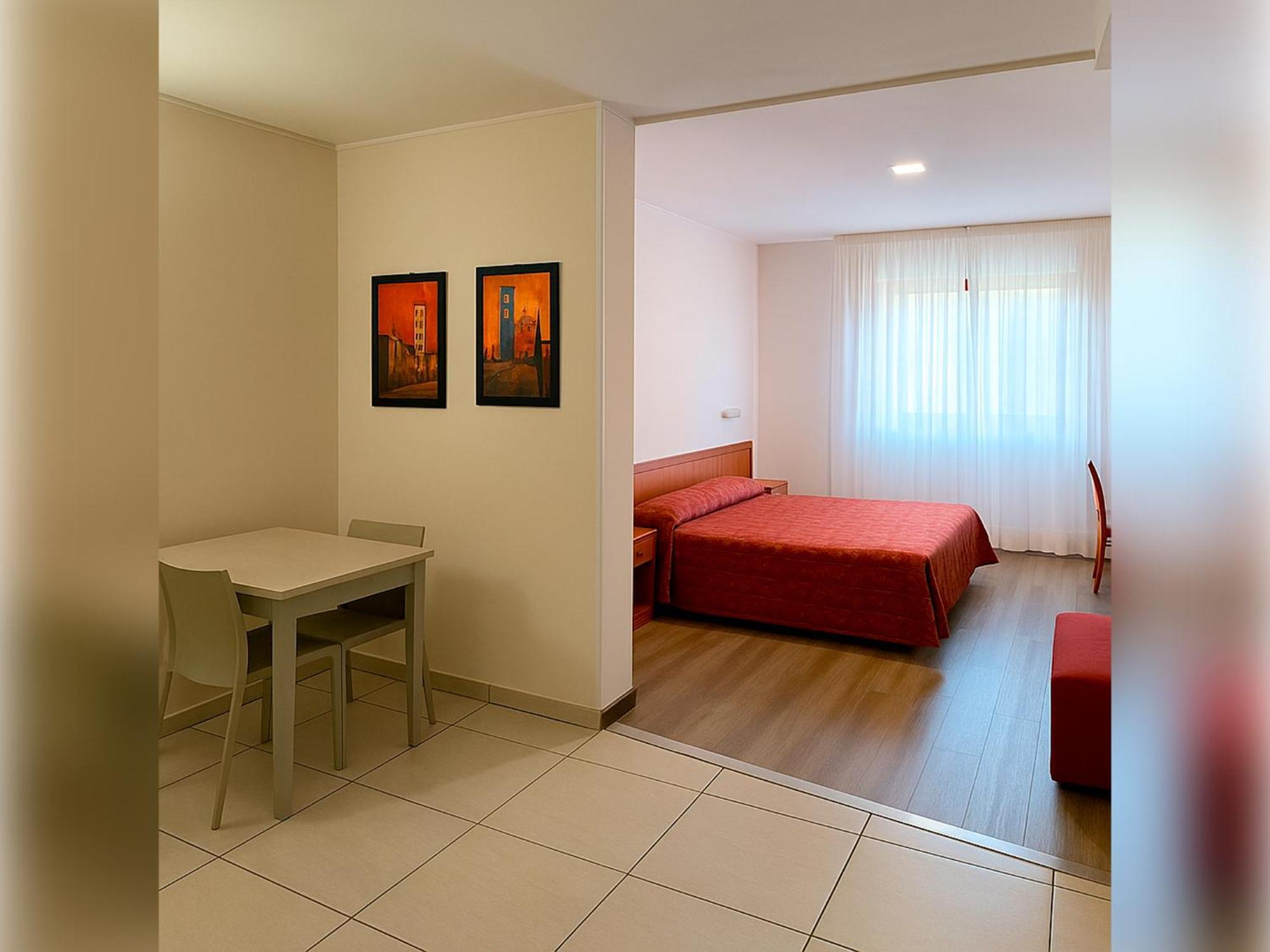Hotel Ristorante la Solaria San Giovanni Rotondo Esterno foto