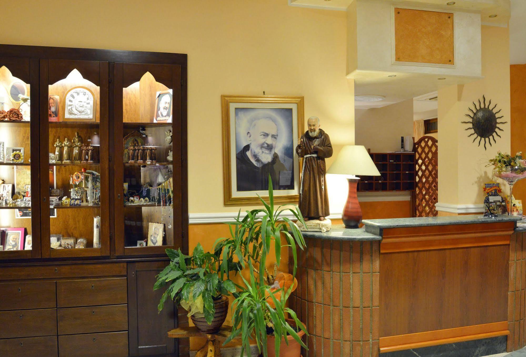 Hotel Ristorante la Solaria San Giovanni Rotondo Esterno foto